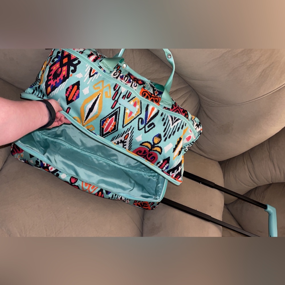 Vera Bradley XL rolling duffel bag